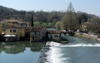 Panorama del fiume Mincio a Valeggio